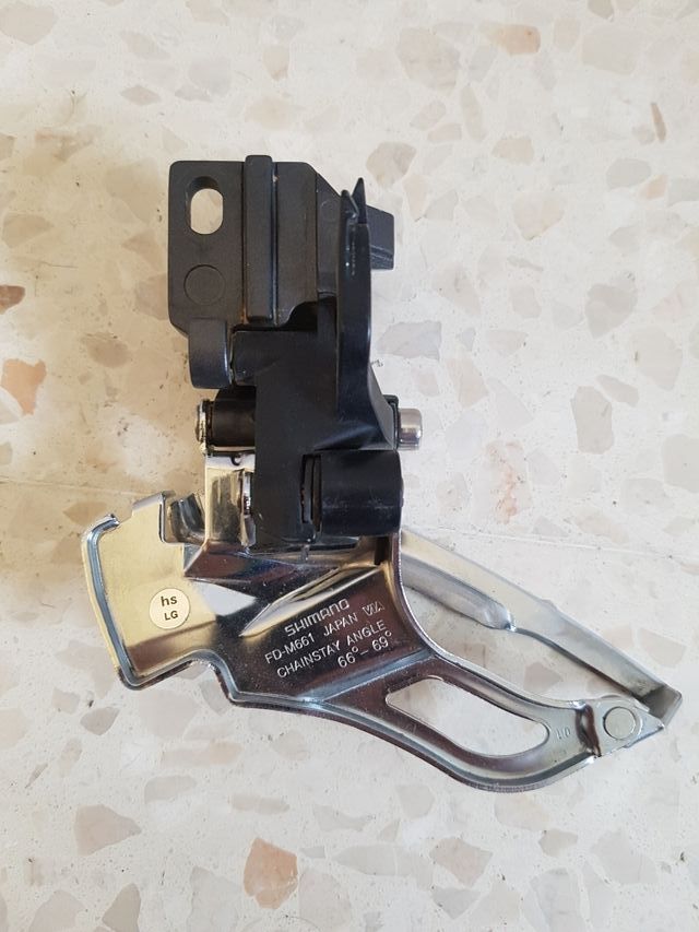 Cambio desviador  bicicleta MTB montaña delantero.