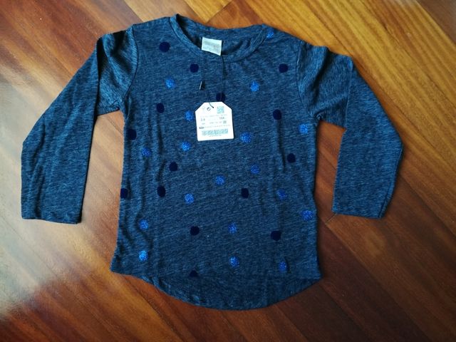 Lote con etiqueta talla 4