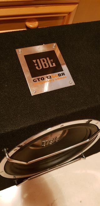 subwoofer jbl gto 1260br