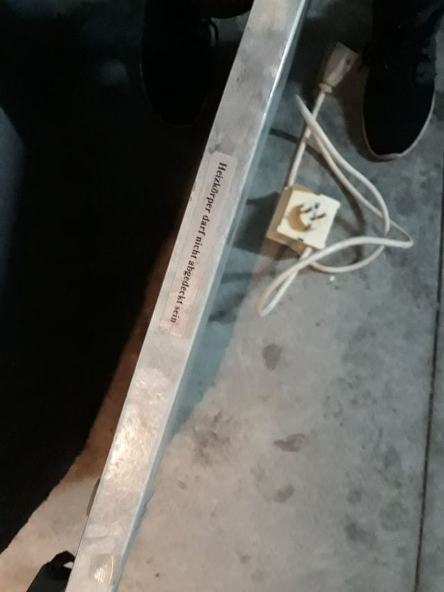 Planca calefactora de pared