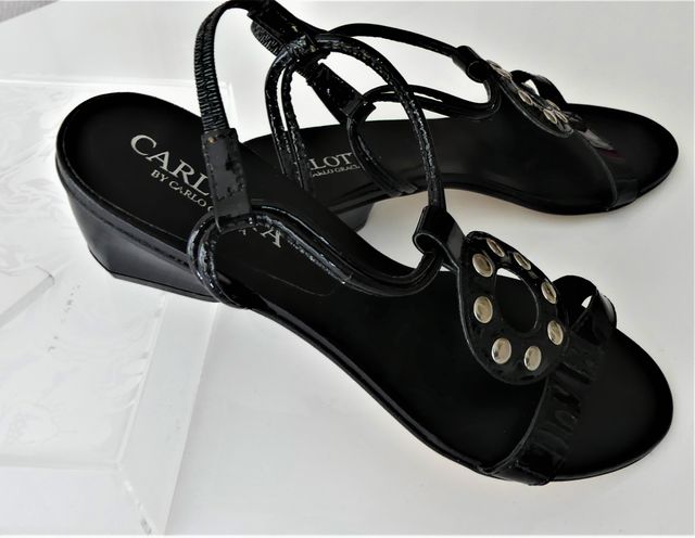 Sandalias negras de (Carlo Gracia)