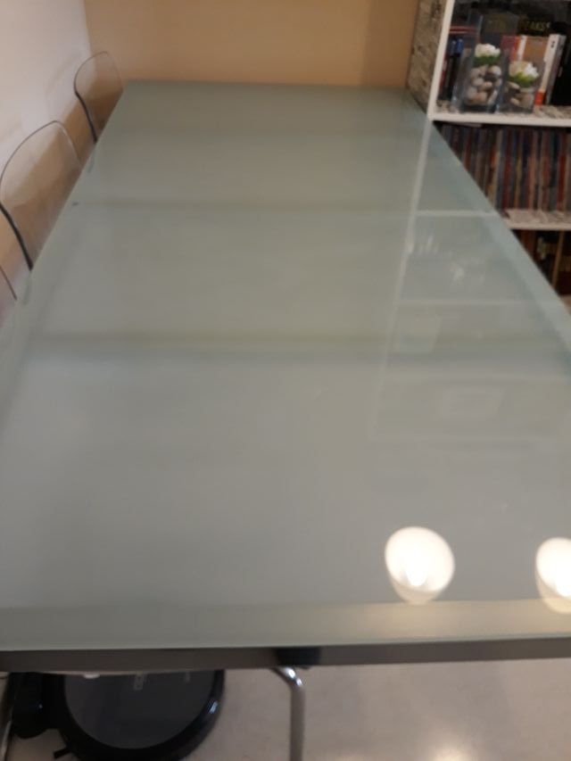 Mesa comedor cristal templado ikea de segunda mano por 90 € en ... Mesa comedor cristal templado ikea de segunda mano por 90 € en ...