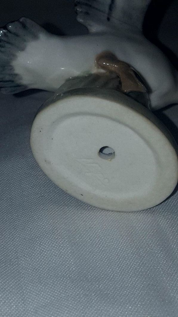 PORCELLANA PEYRO FIGURA-OCAS