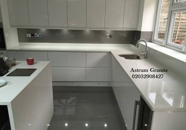 Cream Galaxy Quartz Kitchen Worktop At Your Cost In London Wallapop Cream Galaxy Quartz Kitchen Worktop At Your Cost