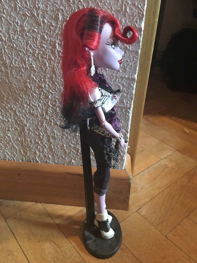 Monster high