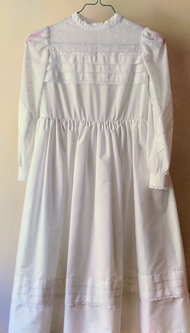 Vestido blanco largo niña