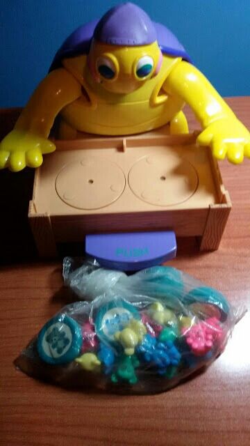 Tartaruga esconde batatas fritas