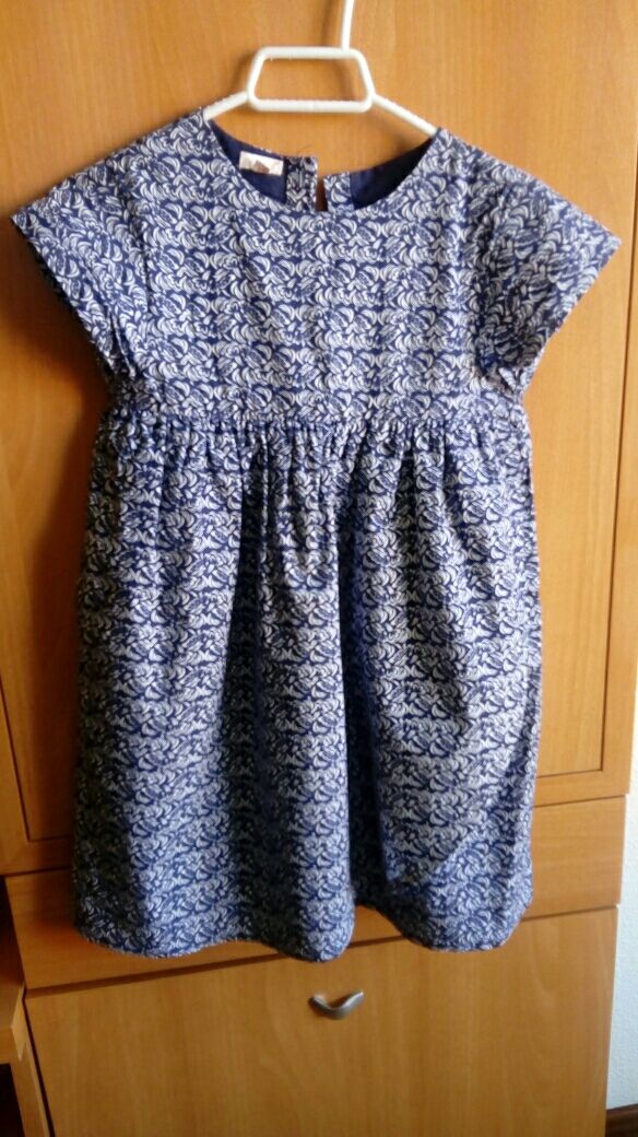 vestido de niña, talla 7-8