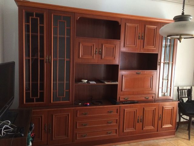 Mueble comedor antiguo de segunda mano por 50 € en La Conreria en ... Mueble comedor antiguo de segunda mano por 50 € en La Conreria en ...