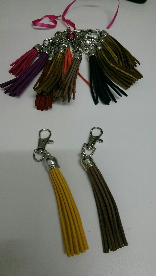 colgantes bolsos y similares