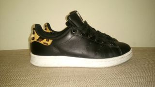stan smith negras leopardo