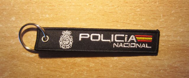 LLAVEROS MILITARES Y POLICIALES