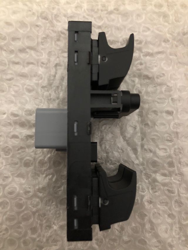 Botonera elevalunas Seat leon 2