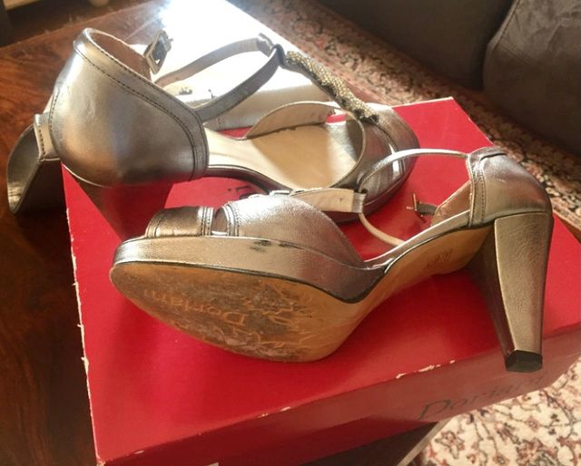 Sandalias joya plata piel con bolso a juego