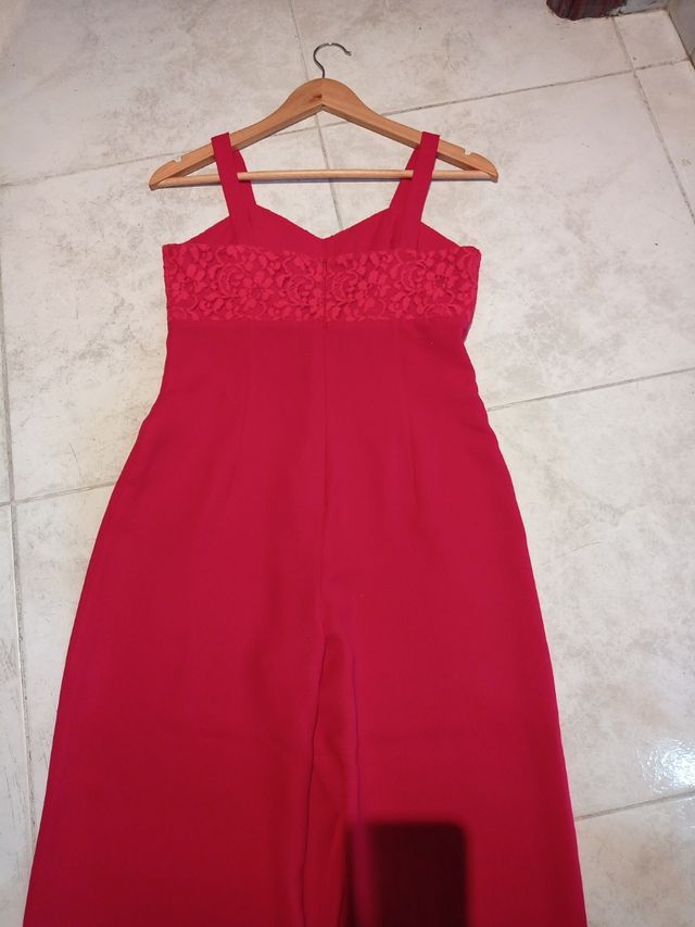 mono rojo,talla 40