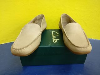 Zapatos Clarks mujer outlet de segunda mano por 29,99 EUR en Sant Andreu de  la Barca en WALLAPOP