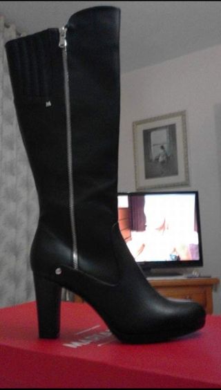 Botas mujer Maria Mare, núm 41 de segunda mano por 35 EUR en Córdoba en  WALLAPOP