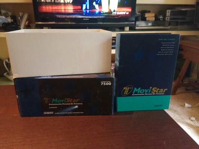 Motorola micro tac 7500