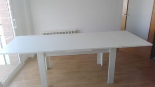 Mesa comedor blanca de segunda mano en Sabadell en WALLAPOP Mesa comedor blanca de segunda mano en Sabadell en WALLAPOP