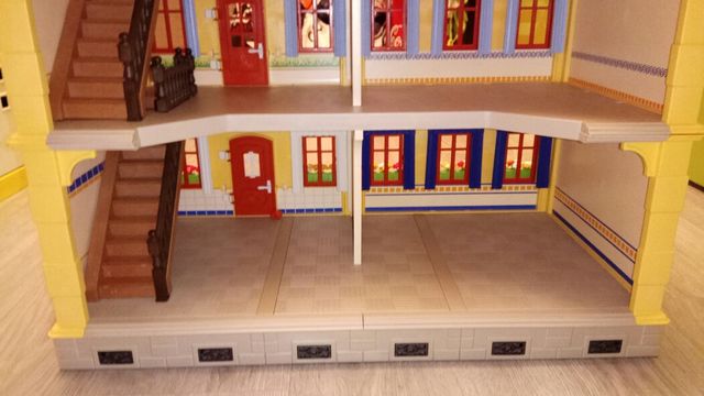Playmobil mansion