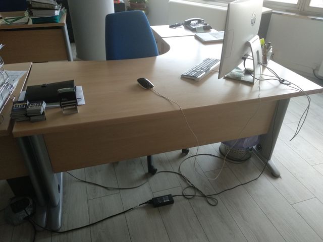 Mesa Escritorio Oficina de segunda mano por 105 € en Madrid en WALLAPOP Mesa Escritorio Oficina de segunda mano por 105 € en Madrid en WALLAPOP
