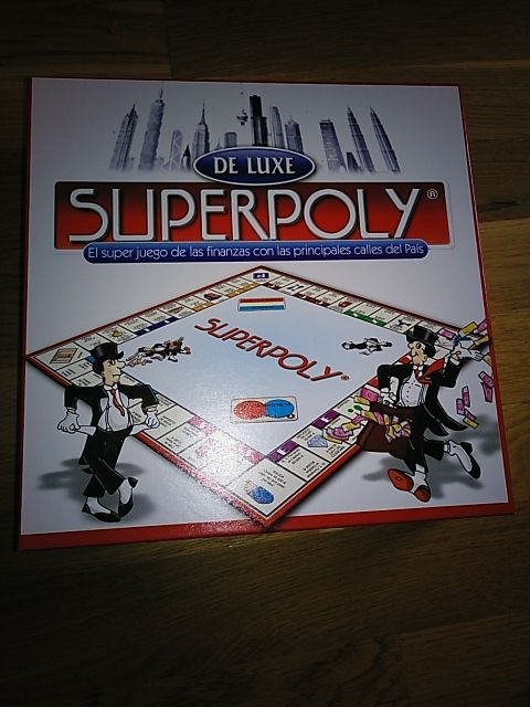 juego de mesa superpoly