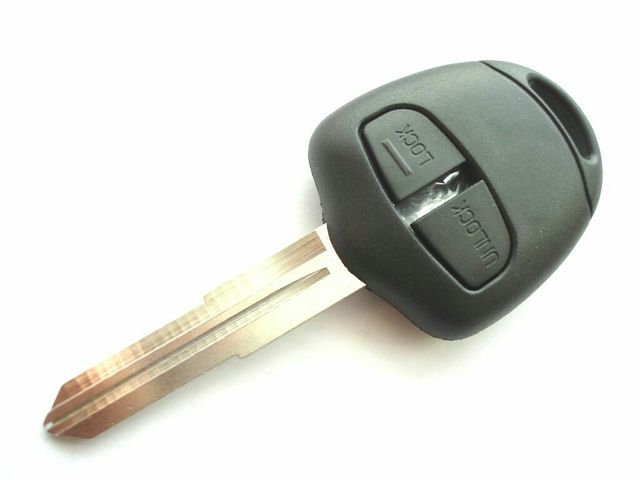 LLAVE 2 BOTONES MITSUBISHI OUTLANDER SHOGUN L200
