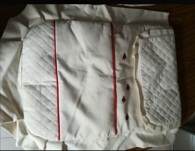 Sombrilla, protector y cobertor a juego