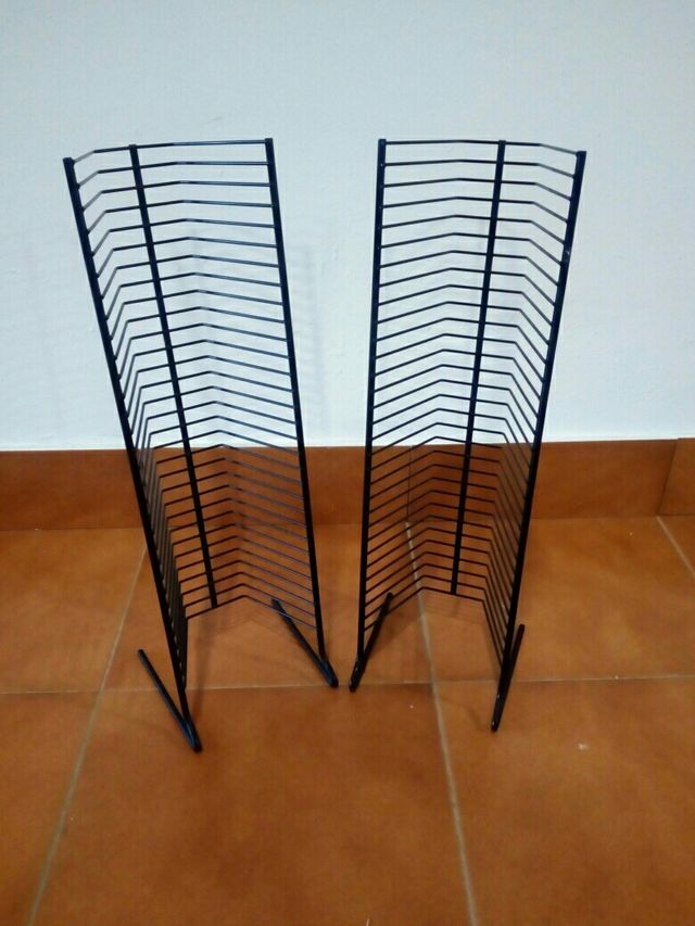 2 Torres de almacenaje para CD