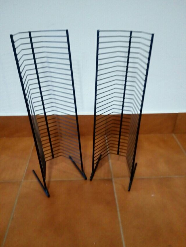 2 Torres de almacenaje para CD
