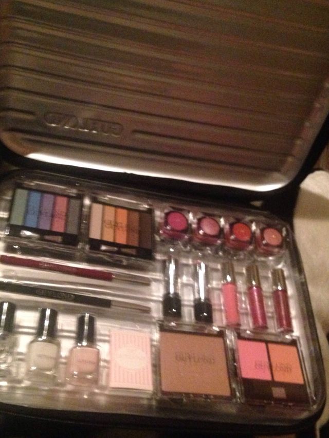 Maletin de maquillaje y manicura