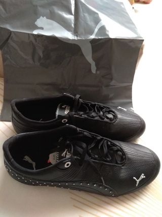 Zapatillas Puma nuevas originales de segunda mano por 40 EUR en Picassent  en WALLAPOP