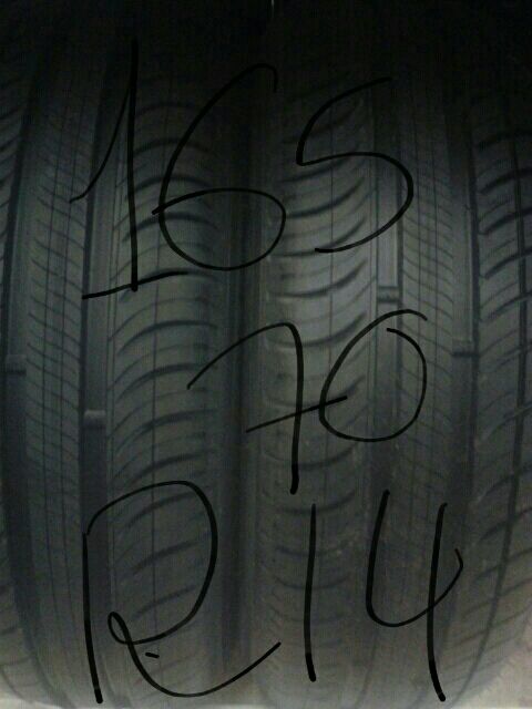 165/70 R14 MICHELIN
