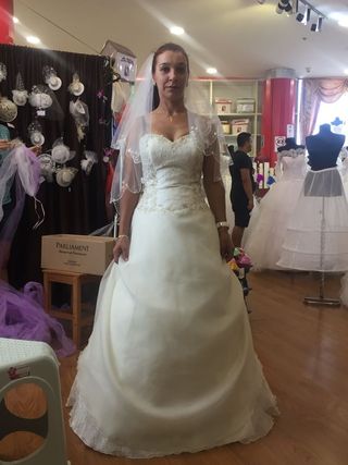 vestido de novia de segunda mano en san sebastián de los reyes en