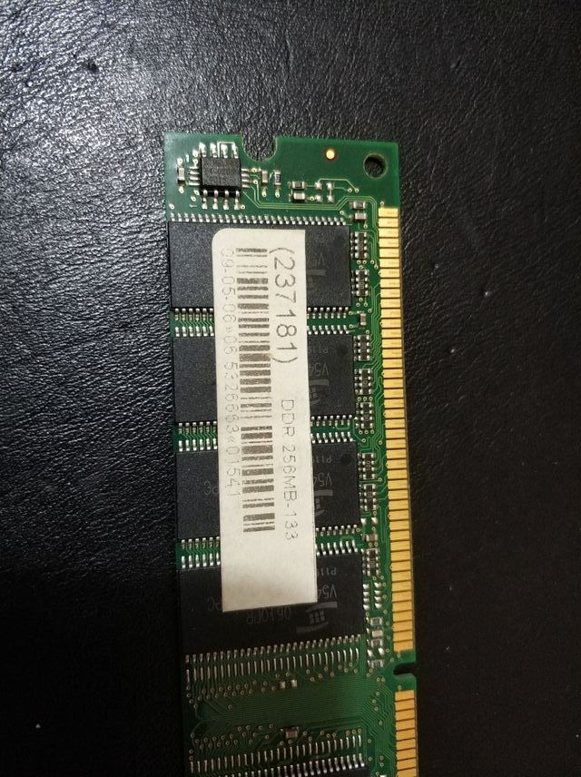 DIM RAM 256MB DDR KINGSTON