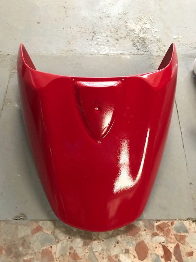Juego de tapas ducati 696