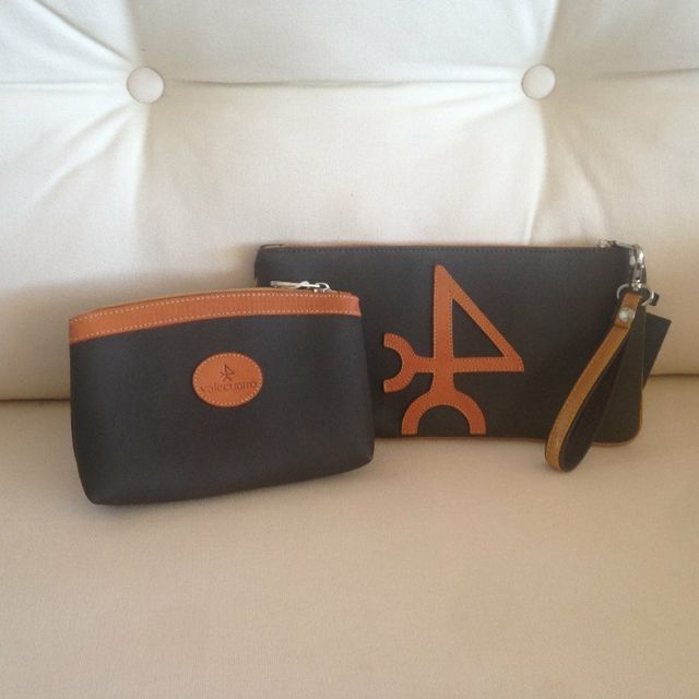 Cartera de mano Valecuatro