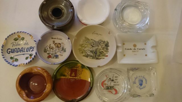 #coleccion de #ceniceros