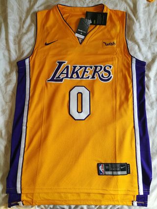 camiseta lakers kuzma