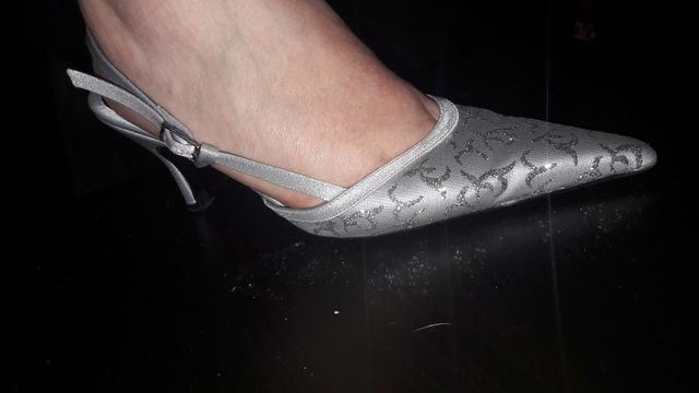 Zapatos talla 40 y bolso fiesta