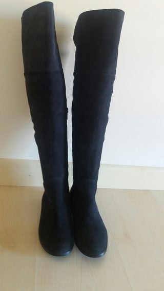Botas Mosqueteras azules Clacks (Sin estrenar) de segunda mano por 10 EUR  en Santander en WALLAPOP