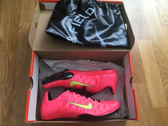 Zapatillas Clavos MAXCAT  (ATLETISMO) T.44