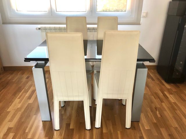 Conjunto mesa y sillas comedor de segunda mano por 150 € en Campo ... Conjunto mesa y sillas comedor de segunda mano por 150 € en Campo ...
