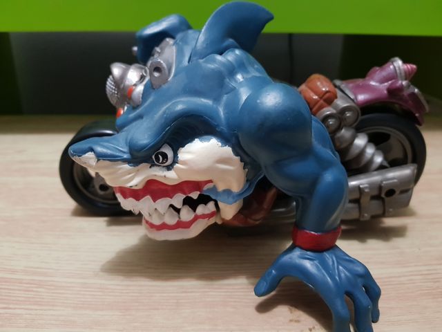 street sharks moto ripster