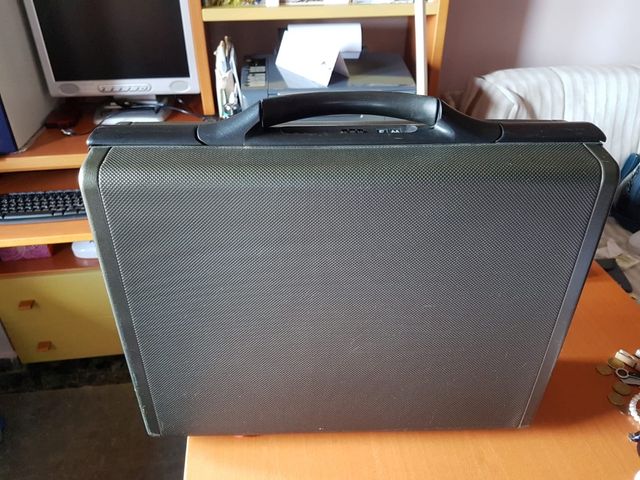 Maletín de viaje sansonite