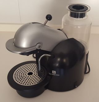 CAFETERA KRUPS NESPRESSO XN2003 ESSENZA MANUAL NEGRA