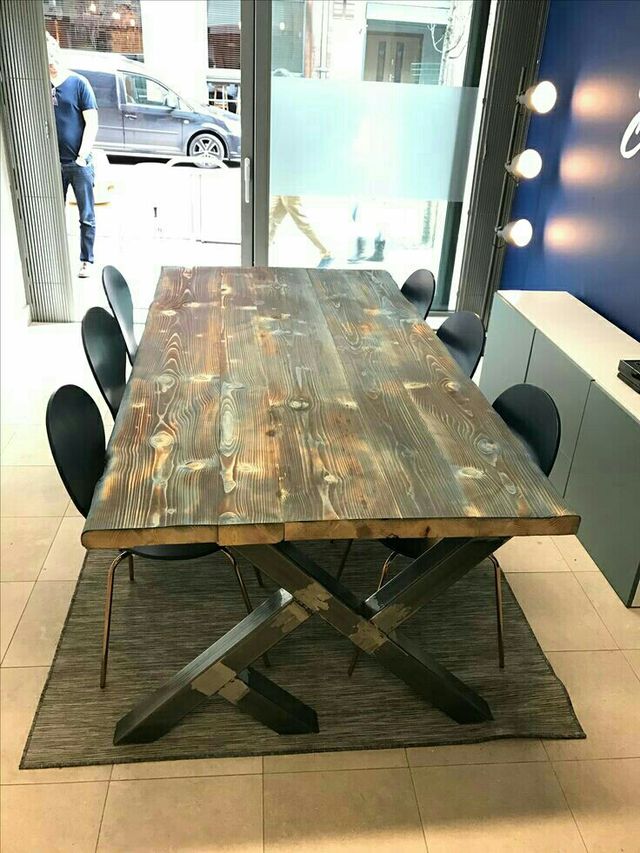 tavolo da pranzo soggiorno