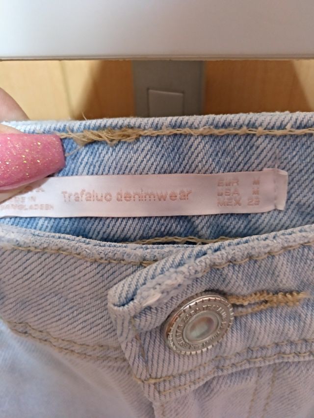 Falda vaquera rotos Zara S-M