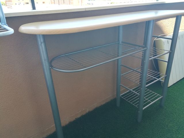 Mesa barra de cocina de segunda mano por 25 € en El Grao en WALLAPOP Mesa barra de cocina de segunda mano por 25 € en El Grao en WALLAPOP