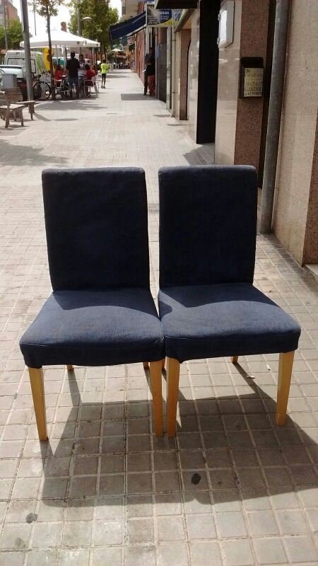 4 sillas para mesa de comedor de segunda mano por 120 € en L ... 4 sillas para mesa de comedor de segunda mano por 120 € en L ...